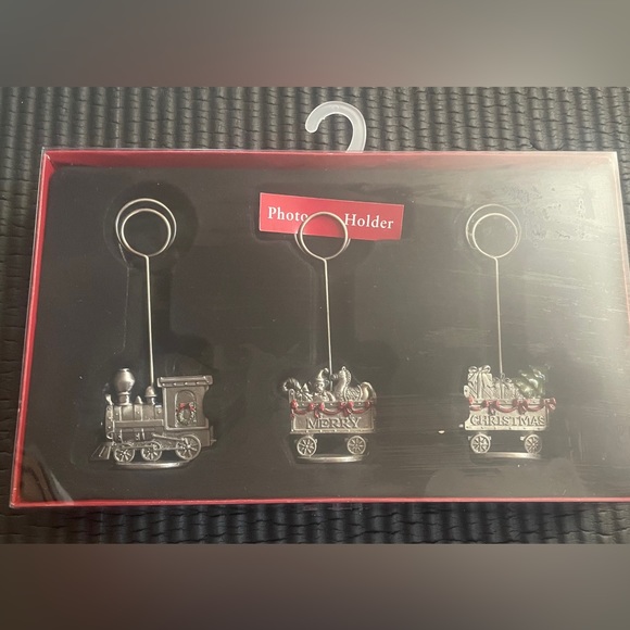 Merry Christmas Pewter Metal Train Set of 3 Photo Holders Gift Kohl’s Dep.‎ - Picture 1 of 3